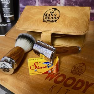 Woody kit: rasoir de sécurité bois + blaireau